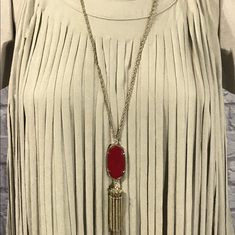 ❗️SOLD❗️Kendra Scott Rayne Long Pendant Necklace